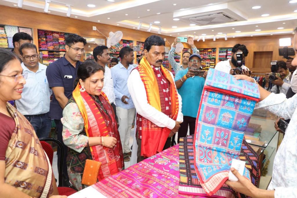 A New Landmark for Odisha Handlooms in the Holy City of Puri!