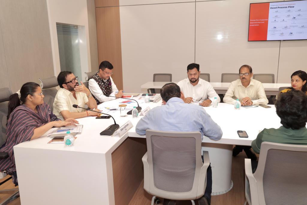 Cashless Land Registration System to be Introduced Across Odisha ; Revenue Minister Reviews Implementation
