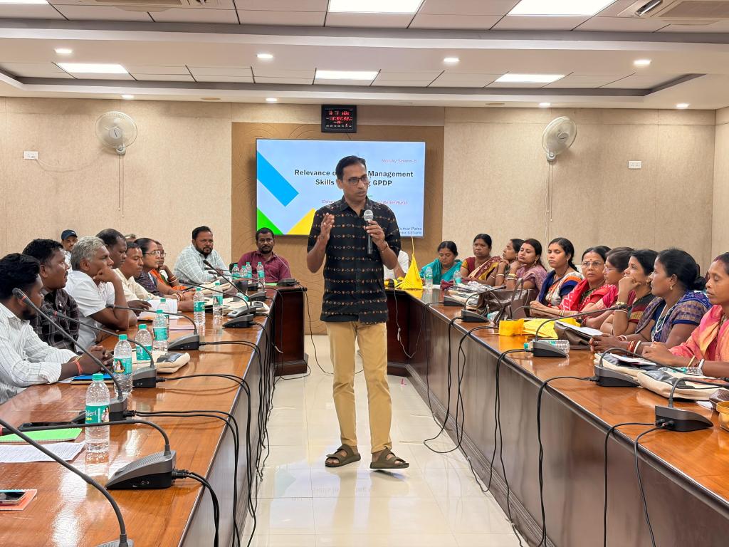 ₹500, 20 Minutes and a King-Queen Game Offer Lessons in GPDP Preparation, Practical lessons in project management through an innovative training method at SIRD&PR