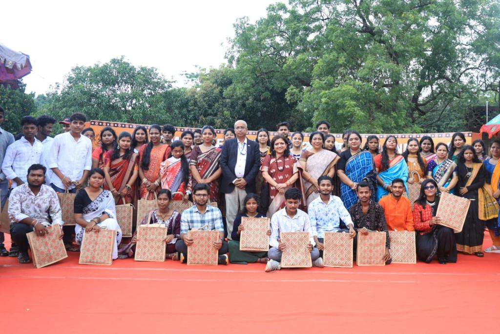 State Institute for Development of Arts & Crafts (SIDAC) Training Centre of Excellence Organizes Welcome Ceremony for 2026–27 Batch Trainees